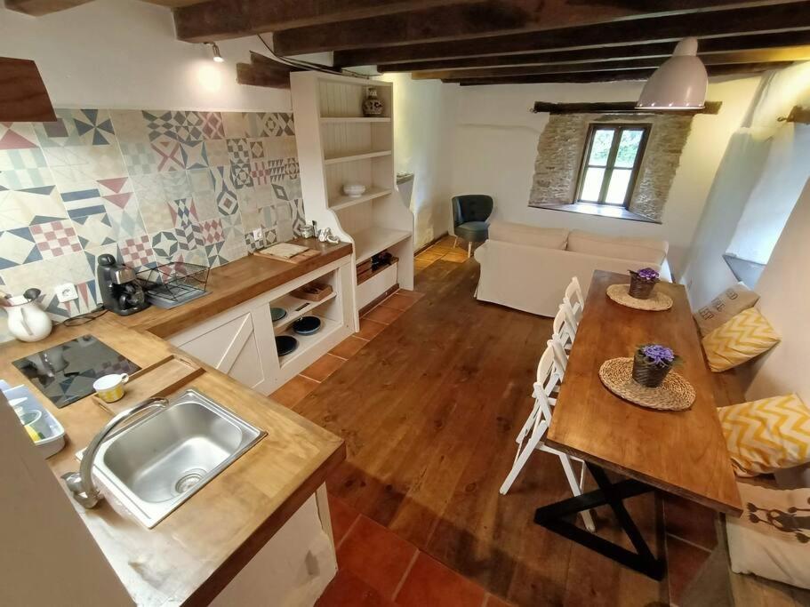 Granja Labrada: Alojamiento con caballos Manon Exterior foto